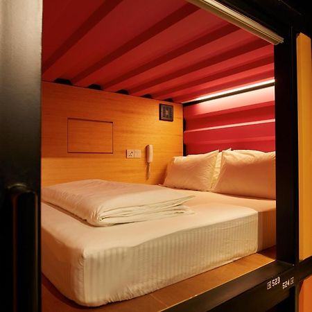 Hotel Capsule Transit KLIA 2  à Sepang Extérieur photo