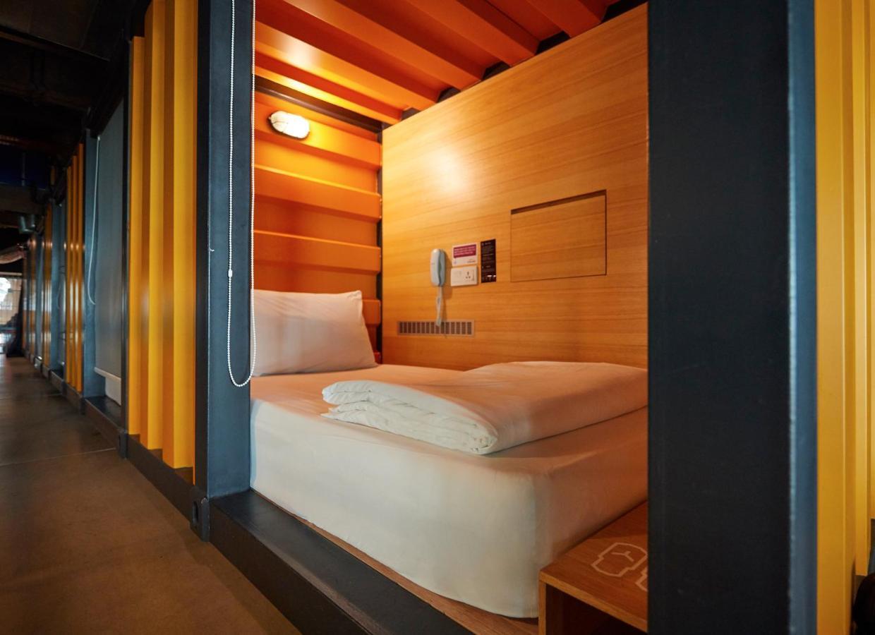Hotel Capsule Transit KLIA 2  à Sepang Extérieur photo